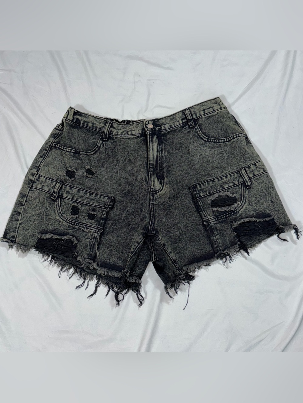 SHEIN Curve Women 2XL Washed Black Distressed Cargo Denim Shorts Y2K O02